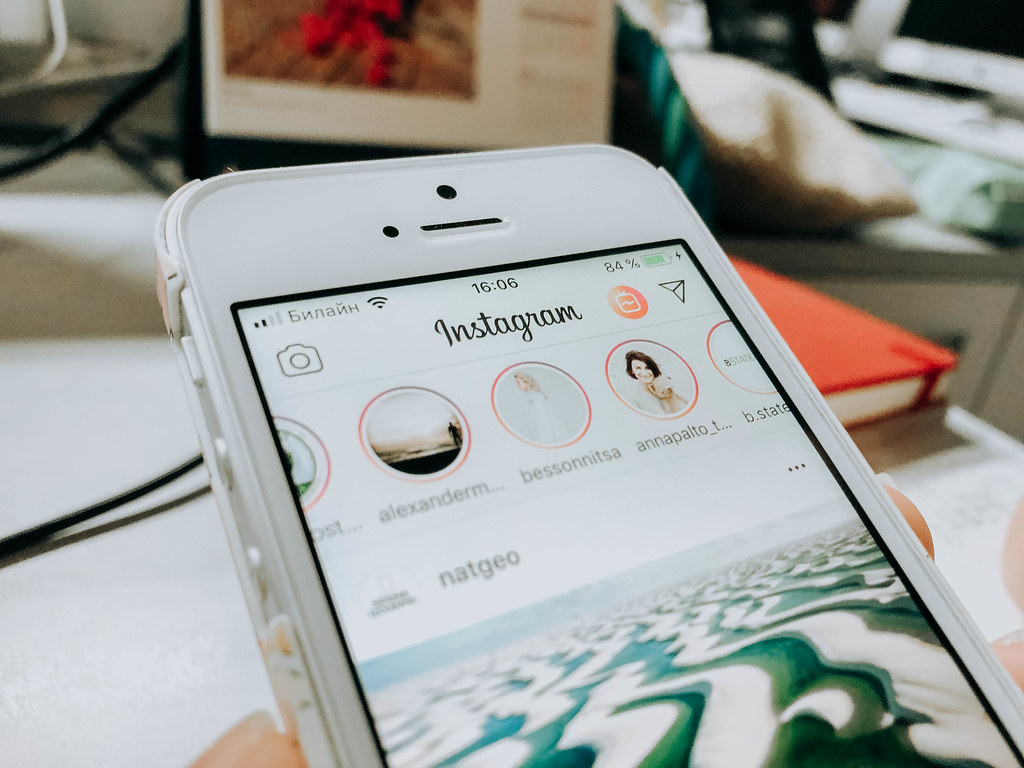 Instagram story thumbnails on app.